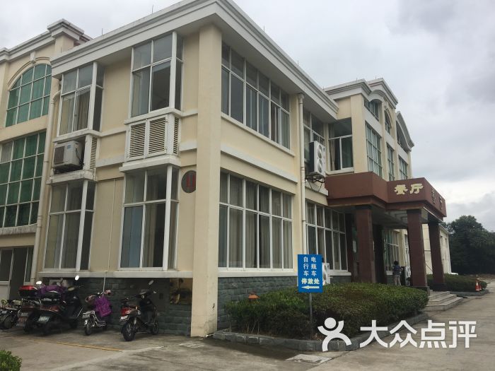 中国人民解放军第四一三医院图片