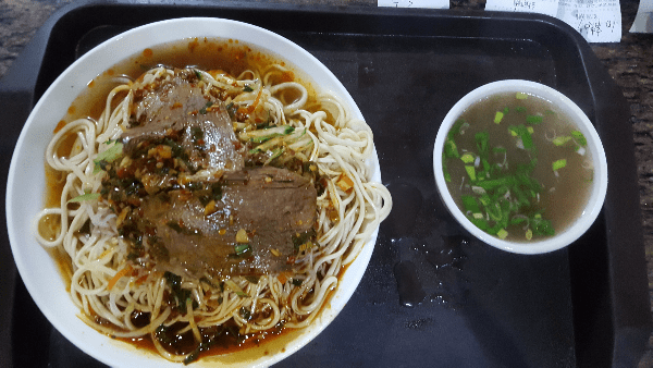 金大碗牛肉麵