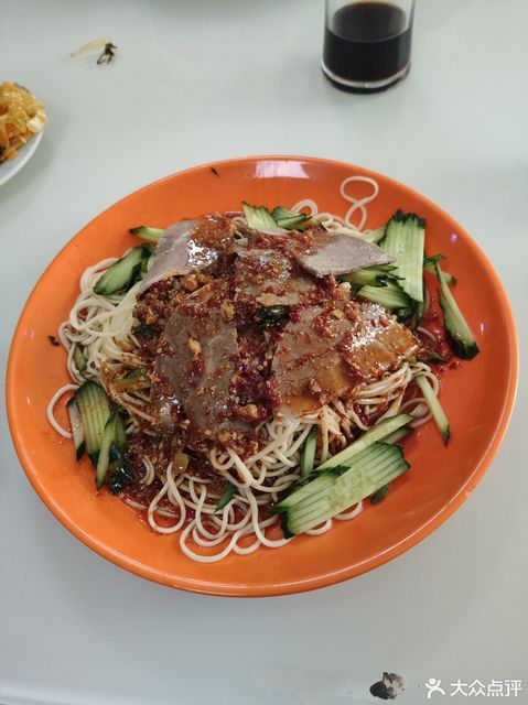 干煸炒面推荐菜:介绍:地址(在哪里):寇一绝牛肉面位于克拉玛依市独山