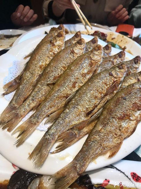 香煎白鱼图片