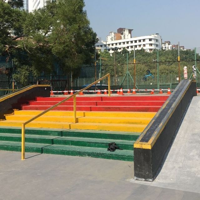 蛇口滑板公园图片