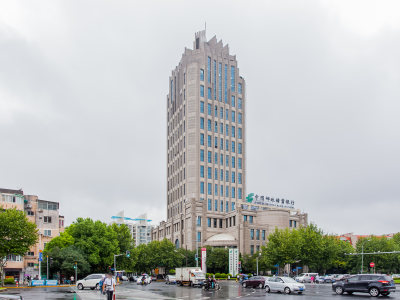 浦东邮政大厦图片