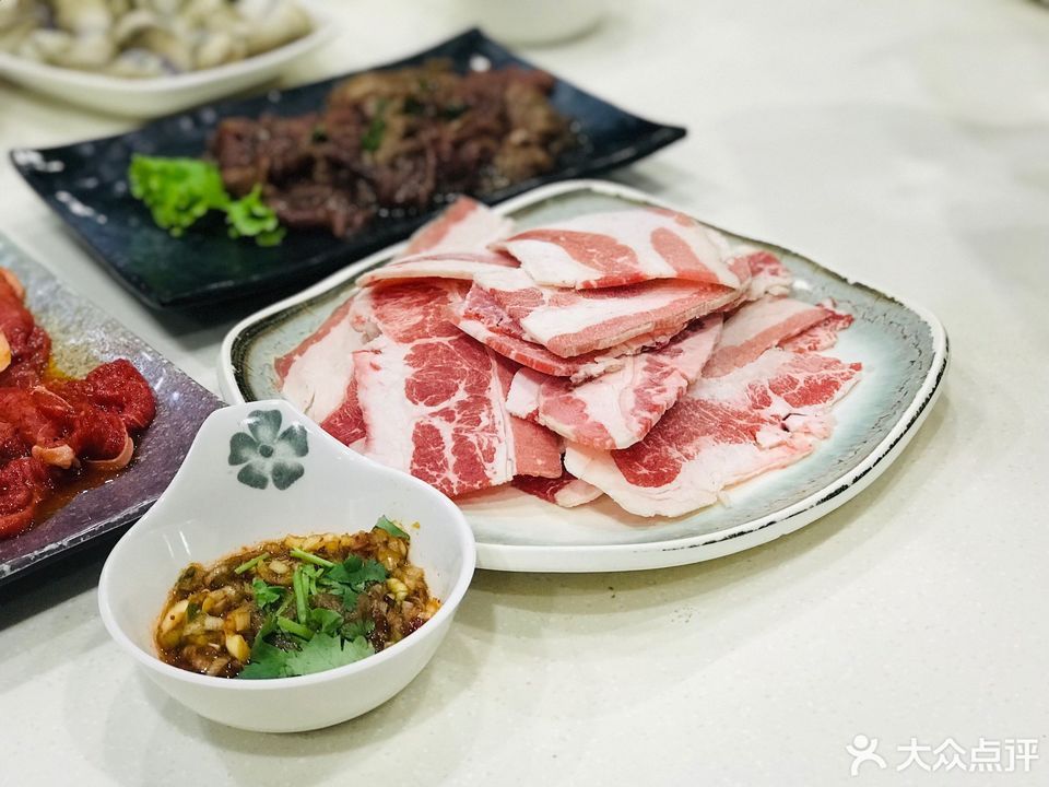 金刚山朝鲜冷面学府路店