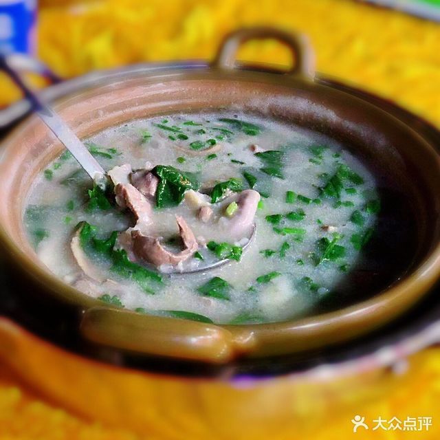 顺德新鲜猪杂粥