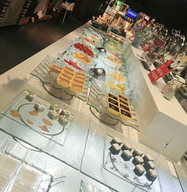 凡塔斯牛排餐厅(佛山三水店)位于佛山市三水区南丰大道万达广场室内