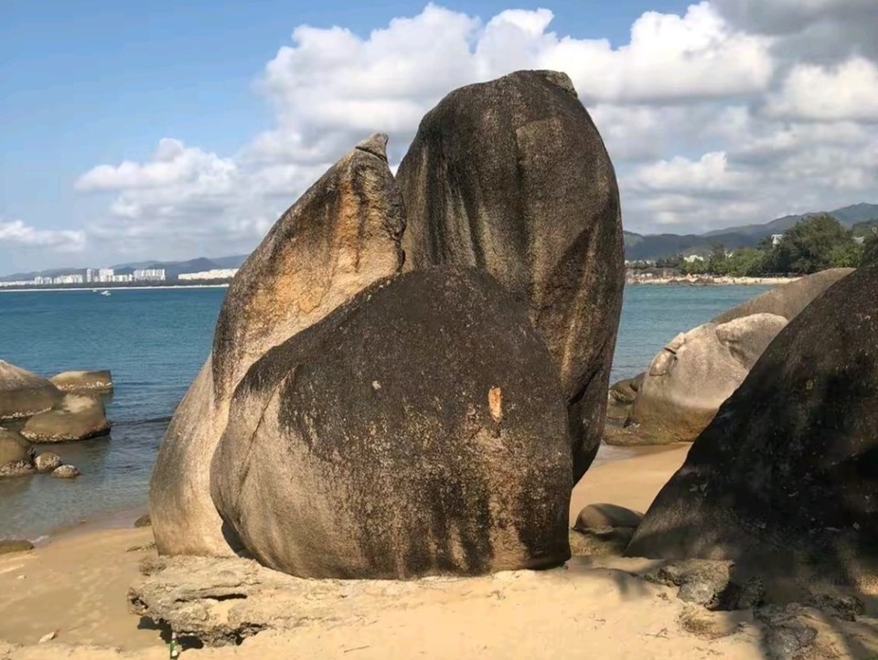 天涯海角爱情石图片图片