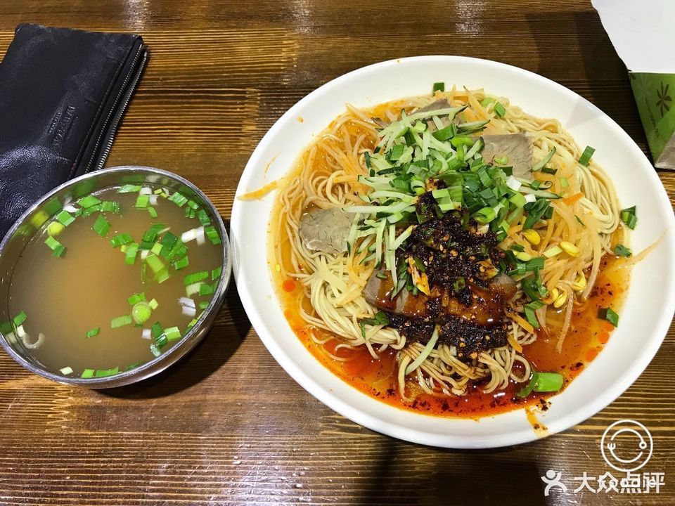 思泊湖牛肉面