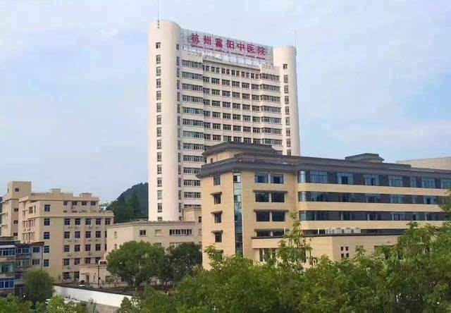 桥街道燕西公路梅岭小区南区东北角江苏省第二中医院(西善桥院区)电话