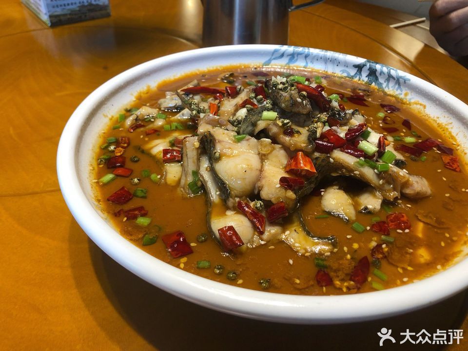 荆沙水煮财鱼图片