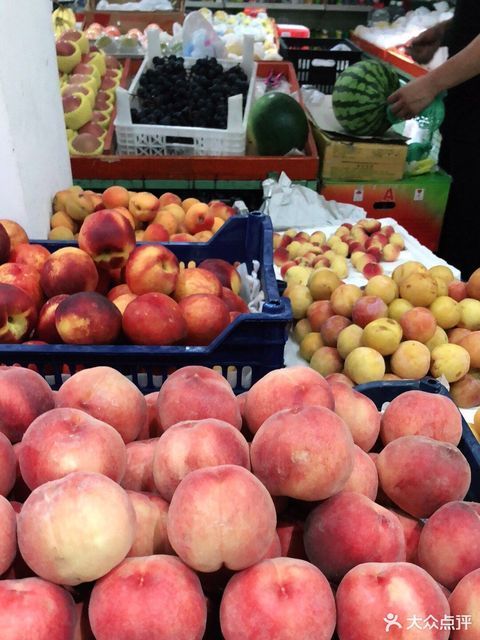 永旺百合水果商店图片