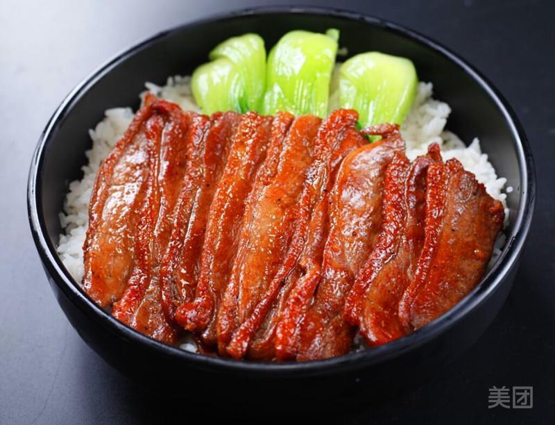 五香鸭脯扒饭图片