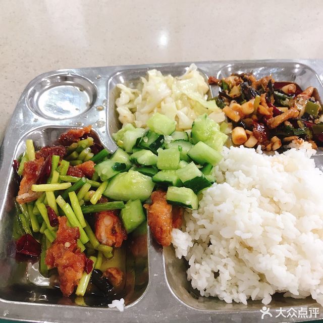 重庆理工大学-教师食堂图片