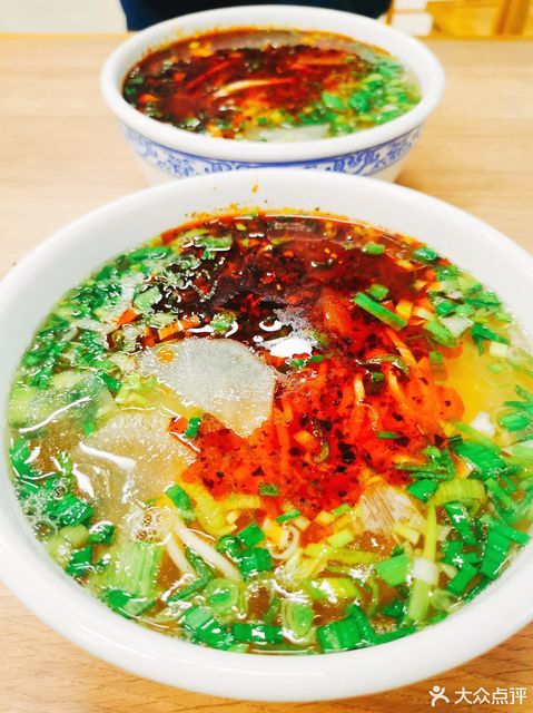 中国兰州牛肉面包括:舌尖尖牛肉面,德元纯汤牛肉面,陈作林陈记牛肉面