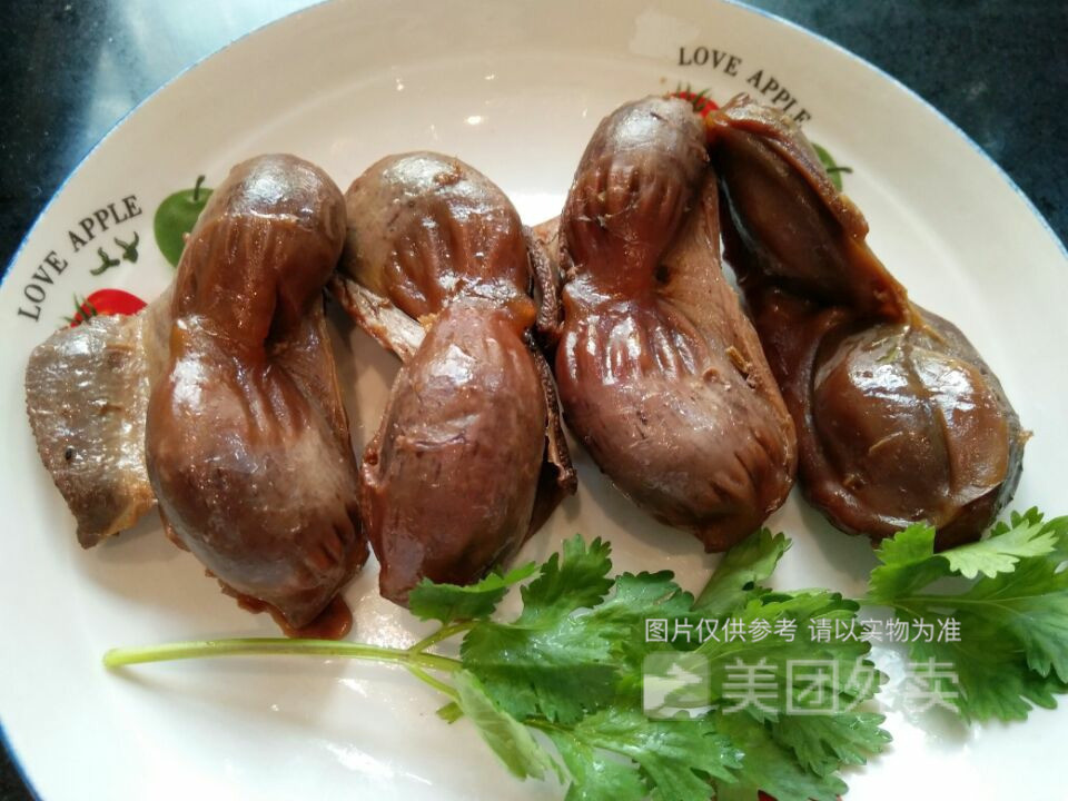 推荐菜:介绍:地址(在哪里):荣昌许卤鹅位于泸州市