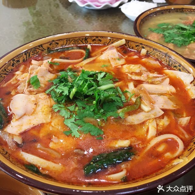 高力肉烩饼图片