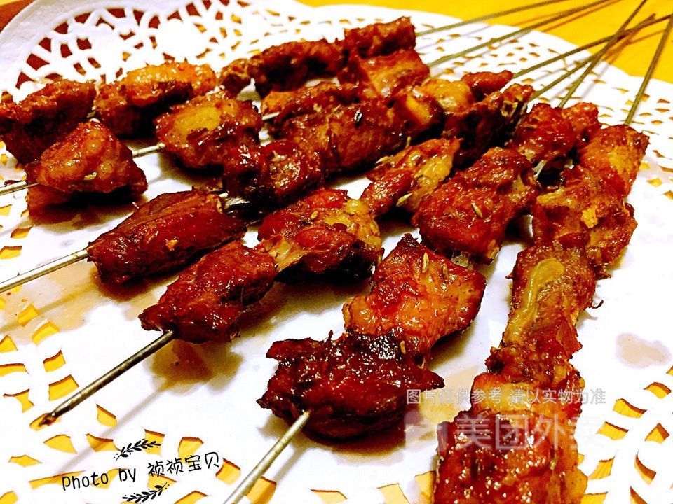 烤羊排串图片