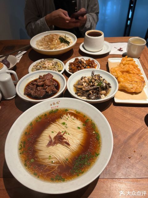 匠心猪肝推荐菜:介绍:地址(在哪里):姑苏桥面馆位于苏州市人民路1736