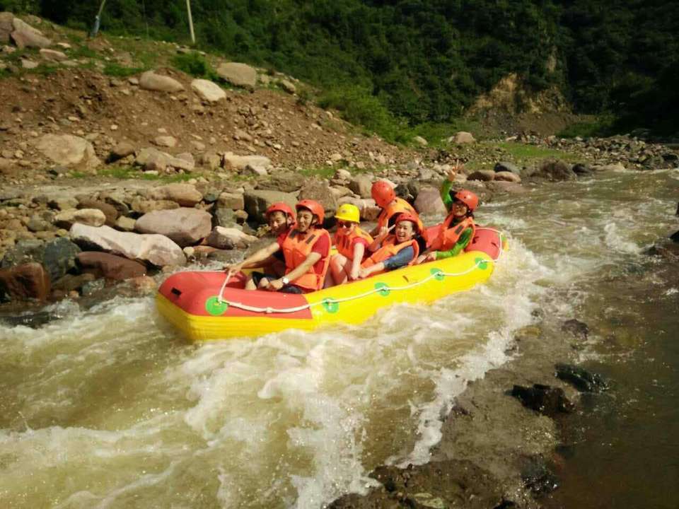 王屋山原始森林漂流