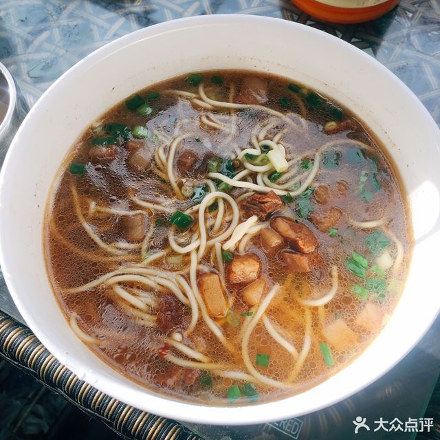 芒康盐井特色加加面