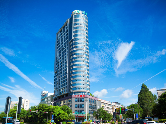在哪里,在哪儿):钦州市钦北区钦州湾大道13号锦江之星风尚酒店(钦州
