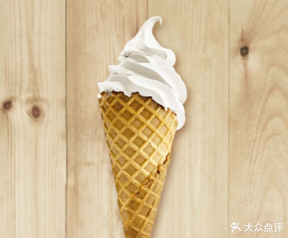 华夫冰淇淋图片