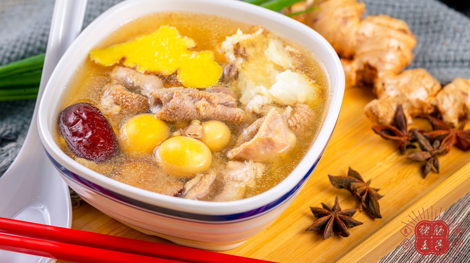 怀旧鸡杂汤图片