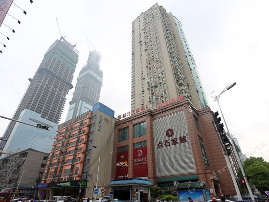 走,在哪,在哪里,在哪儿):长沙市芙蓉区五一大道549号联合商厦23楼电话