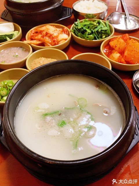 韩国汤饭
