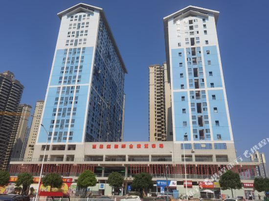 南宁市良庆区新良路与弘良路口交汇处五象兴和广场一层116号商铺标签