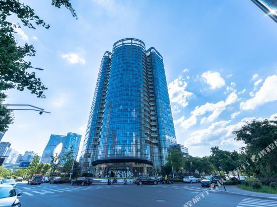 在哪儿):杭州市西兴路2333号(星民地铁站c口步行390米)星澜大厦电话