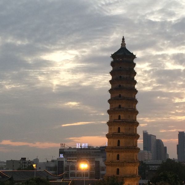 【许昌文峰塔】许昌文峰塔门票,许昌文峰塔游玩攻略_360地图