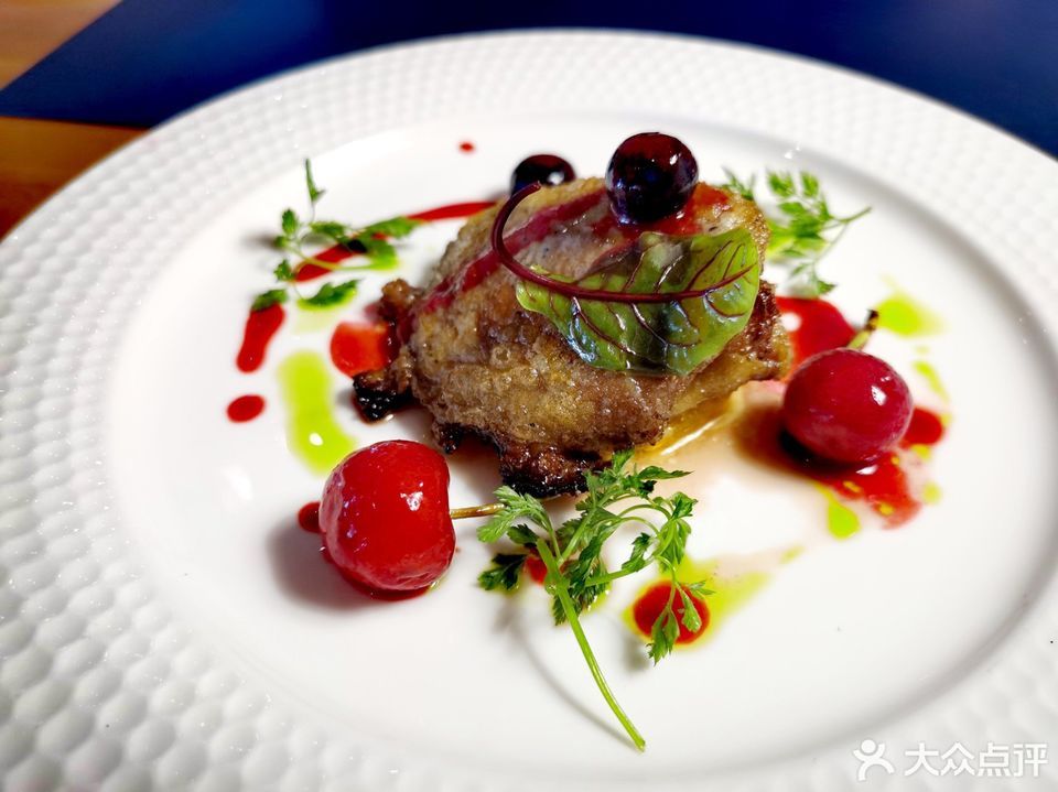 法式香煎鹅肝图片