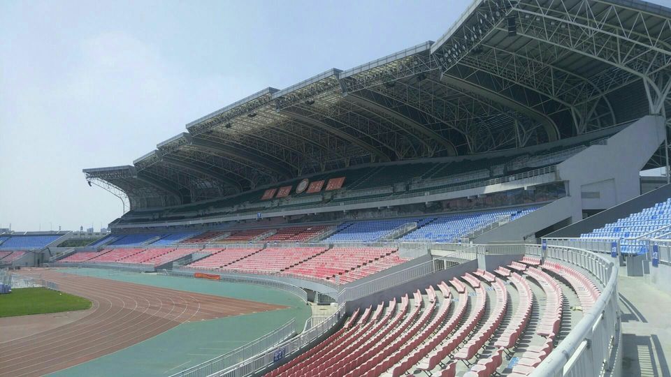 临沂大学-体育场图片