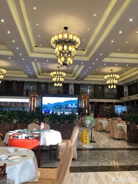 佛山世博广场海鲜城