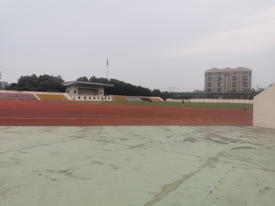 火车头体育场图片