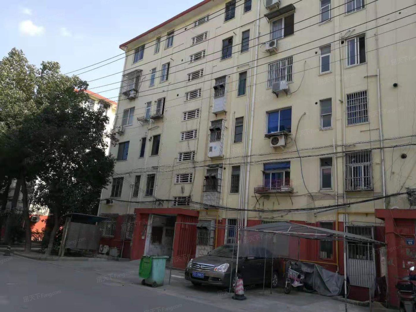 在哪,在哪里,在哪儿):梁溪区金城路882号64号(近芦庄菜场)芦庄超王记