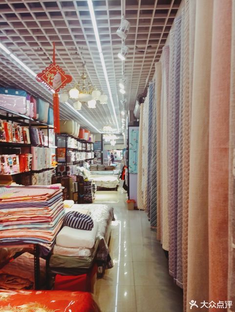 沈阳国际纺织城-北三门大厅图片