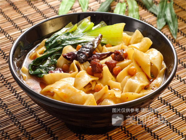牛肉板面