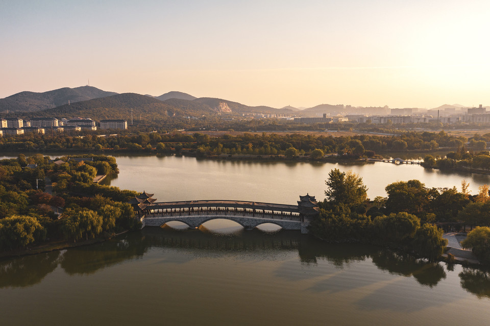 怎么去,怎么走,在哪,在哪里,在哪儿):徐州市泉山区湖南路南湖水街商业