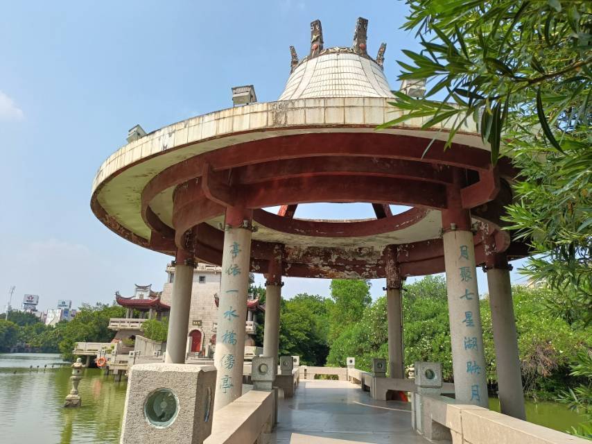 (位置,怎么去,怎么走,在哪,在哪里,在哪儿):泉州市石狮市宋塘路2149