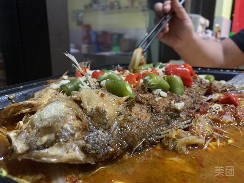 坐上座海鲜烧烤炒菜龙虾烤鱼宝龙广场店