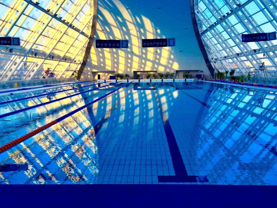 在哪里,在哪儿):上海市闵行区漕宝路1688号诺宝中心内(近星东路)电话