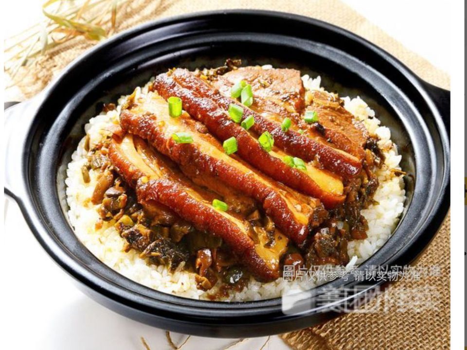 梅菜扣肉蒸饭图片