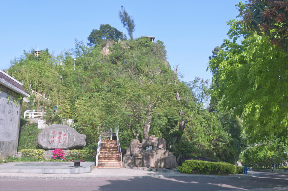 走,在哪,在哪裡,在哪兒):廈門市湖里區湖裡街道海滄大橋旅遊區電話:家