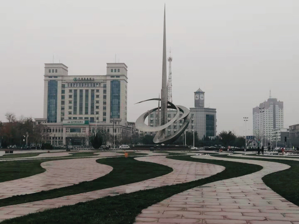 世纪广场(迎宾街)图片