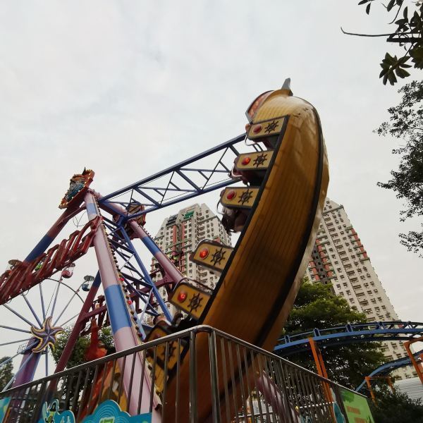 南通探险王国海盗船