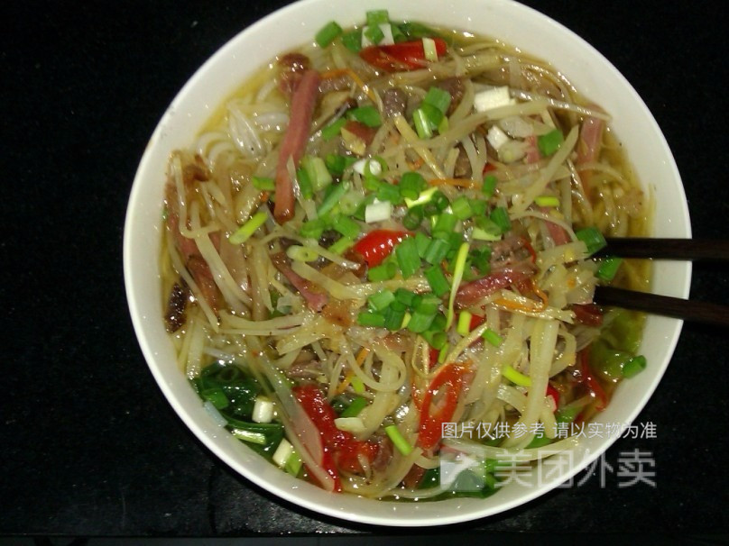 腊肉土豆丝面图片