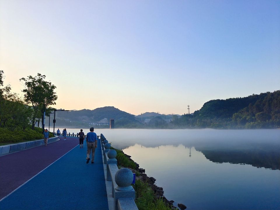 新安江白沙路图片