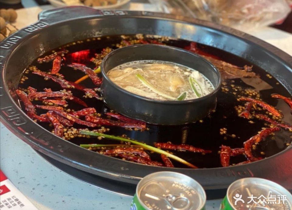 巴渝情怀重庆老火锅