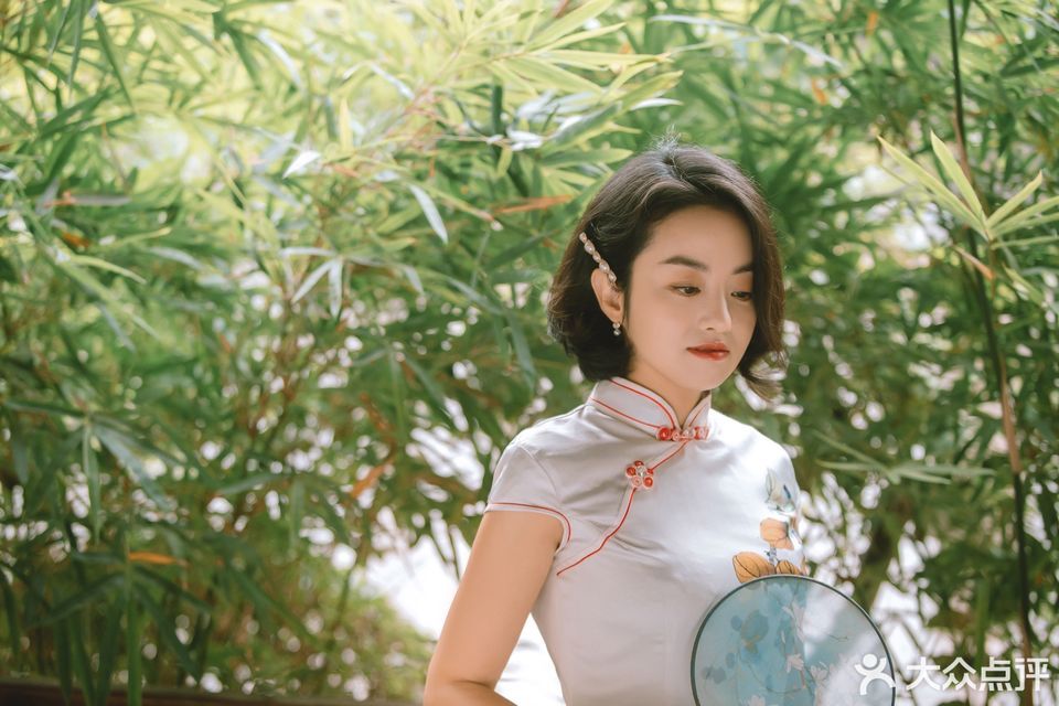 青茉旗袍摄影(二店)图片